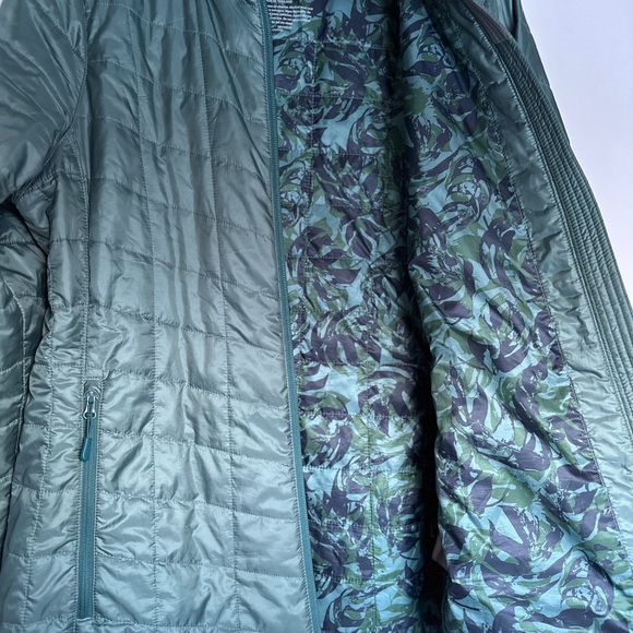 LL Bean PrimaLoft Jacket - Picture 7 of 7